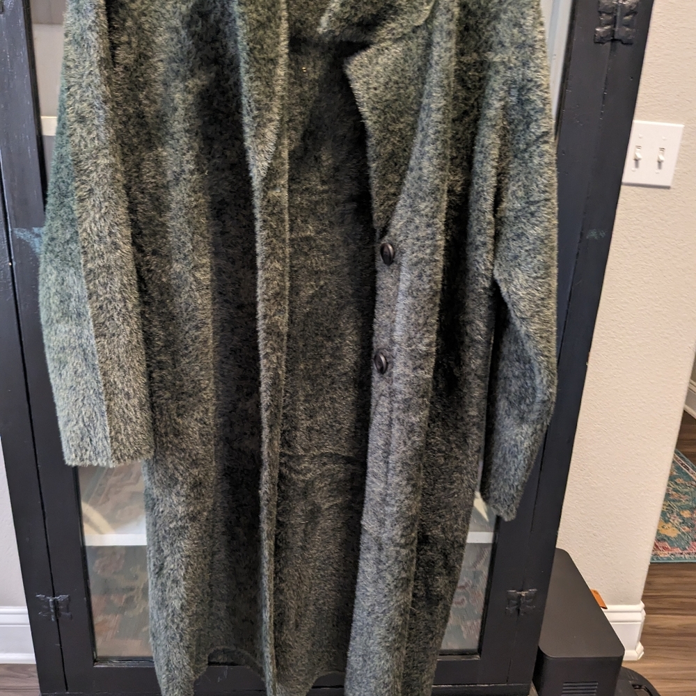 Dark green very heavy sweater coat
